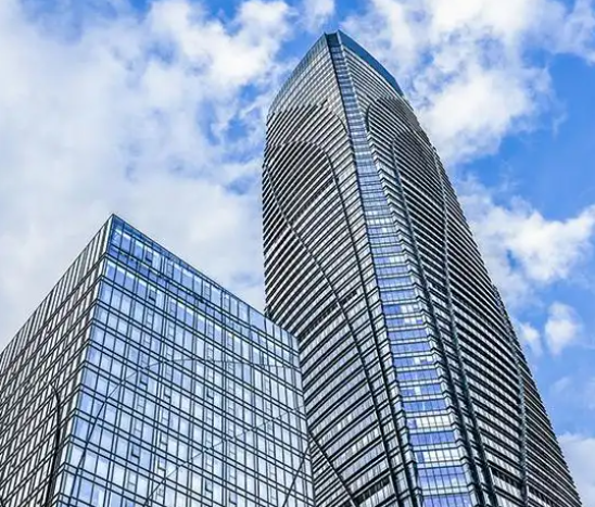 襄阳集装箱出租市场观察：租赁流程、计价方式与常见注意事项